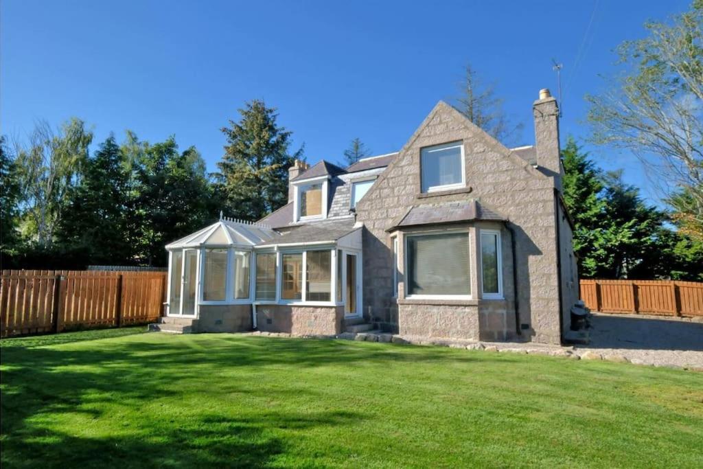 Traditional Stone Farmhouse - Aberdeen West Villa Dış mekan fotoğraf