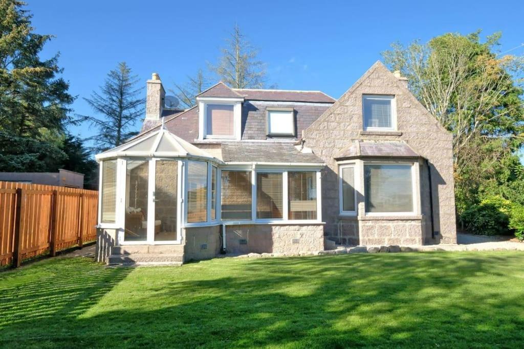 Traditional Stone Farmhouse - Aberdeen West Villa Dış mekan fotoğraf